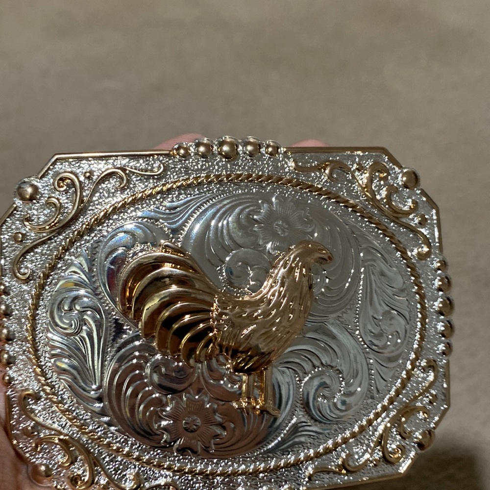 Belt buckle